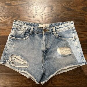 Zara highwaisted jean shorts